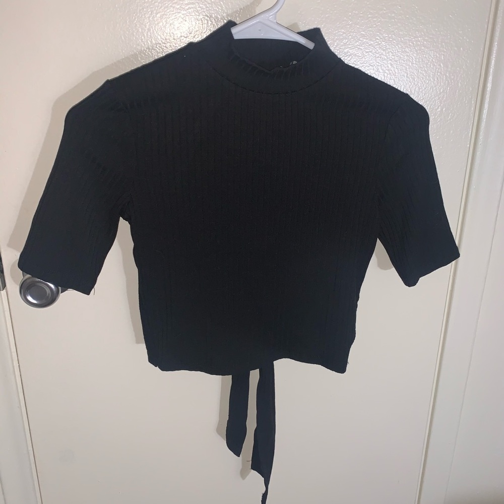 Forever 21 Mock Neck NWOT